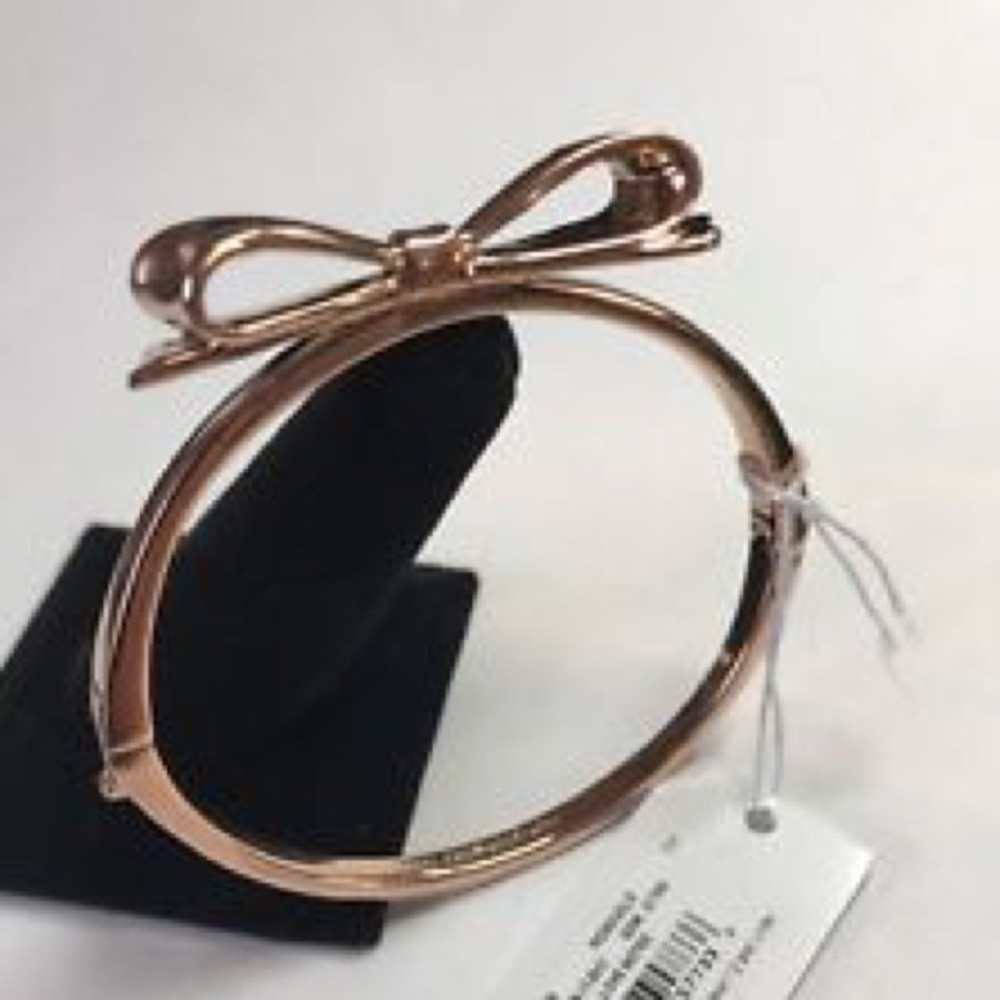 kate spade♠️ Large Bow Silver/Gold Hinge Bangle